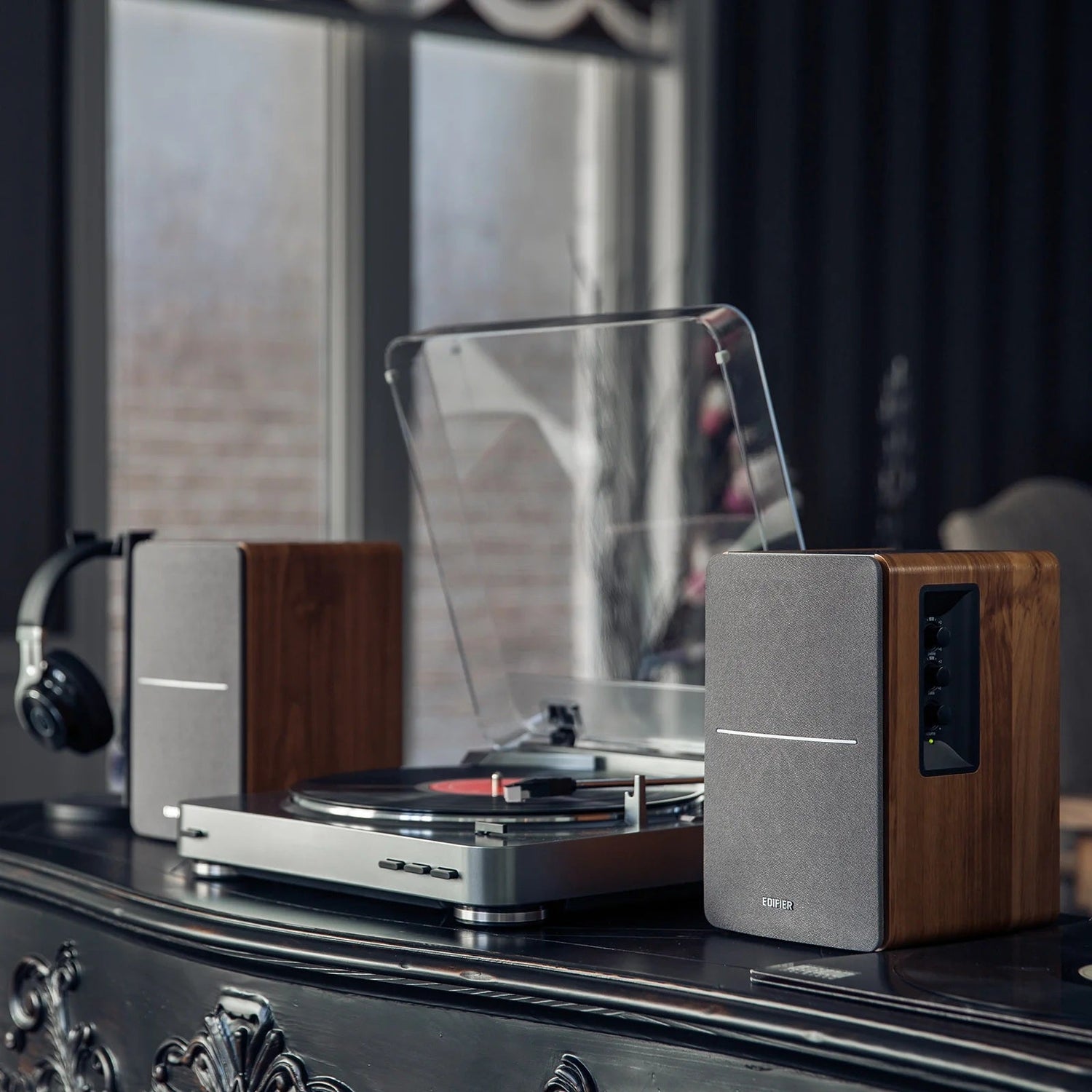 Edifier Bookshelf Speakers Compared: R990BT vs R1280T