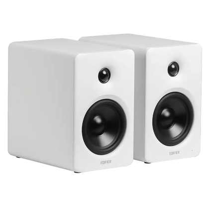 M90 Compact Active Speaker