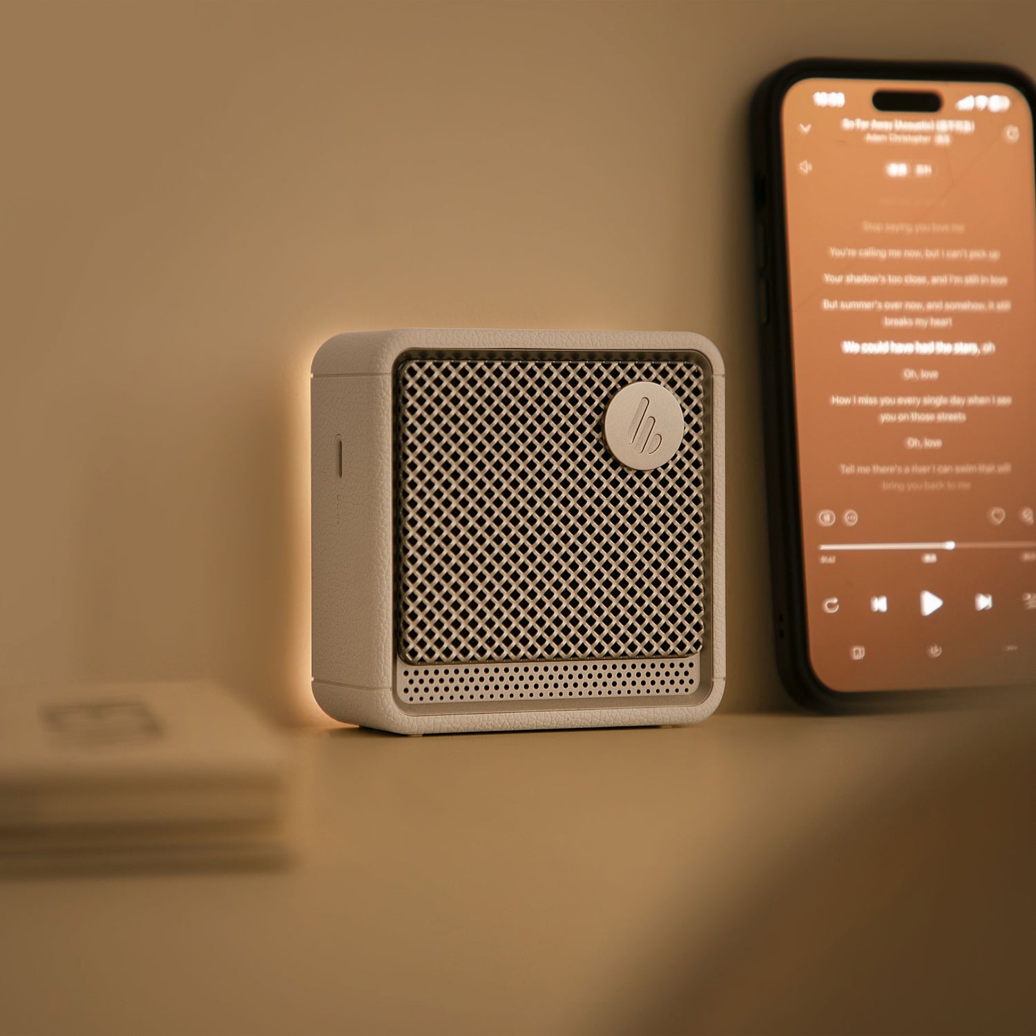 ES20 Portable Bluetooth Speaker