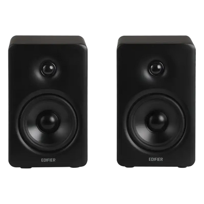 M90 Compact Active Speaker
