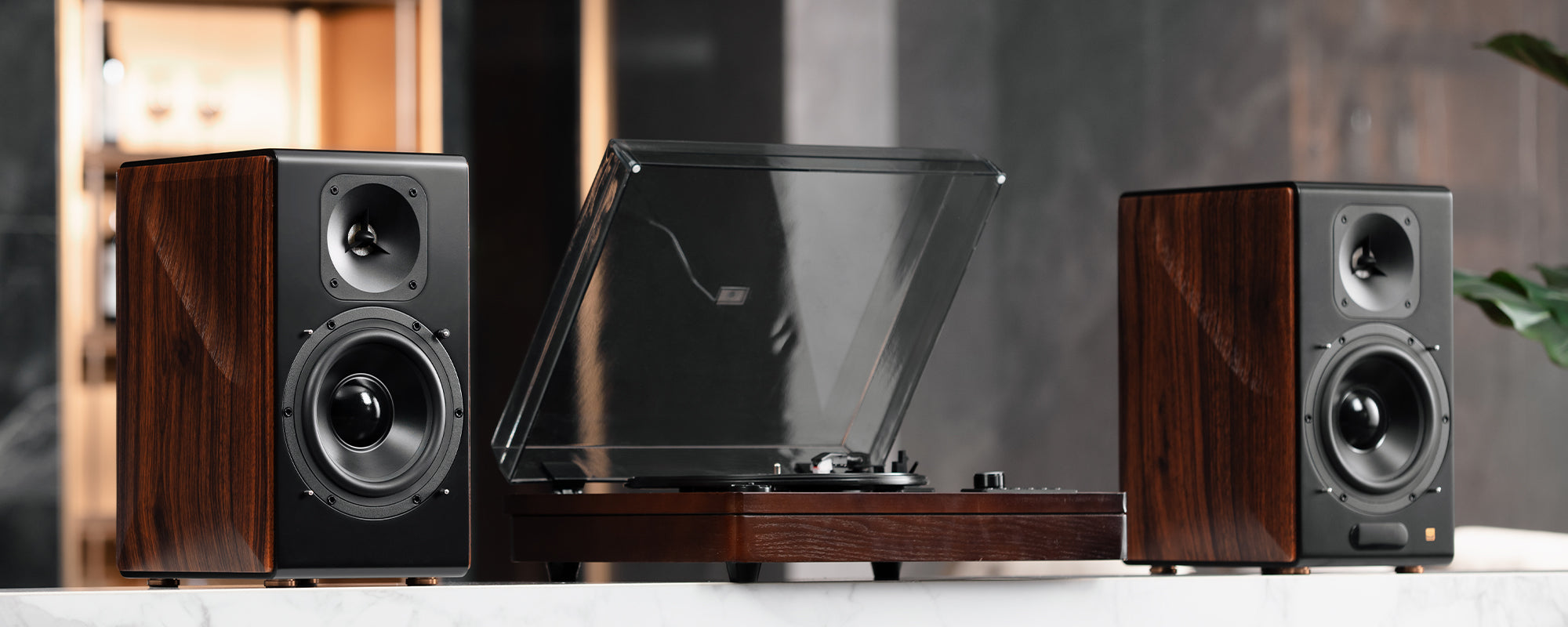 S3000MKII Powered Wireless Bookshelf Speakers – Edifier USA