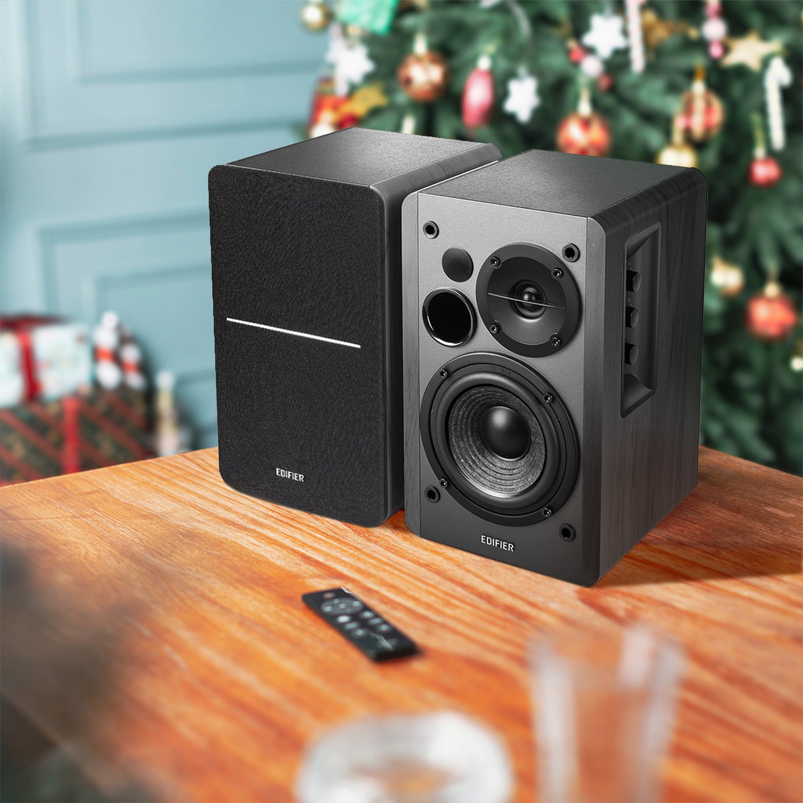 Edifier R1280DB Powered store 2.0 Speakers, Black, Tested S&D, Bluetooth Optical Aux.