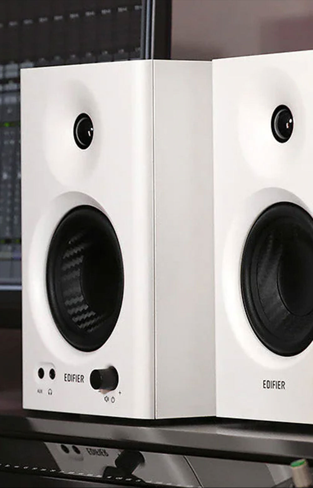 MR4 Powered Studio Monitor – Edifier USA